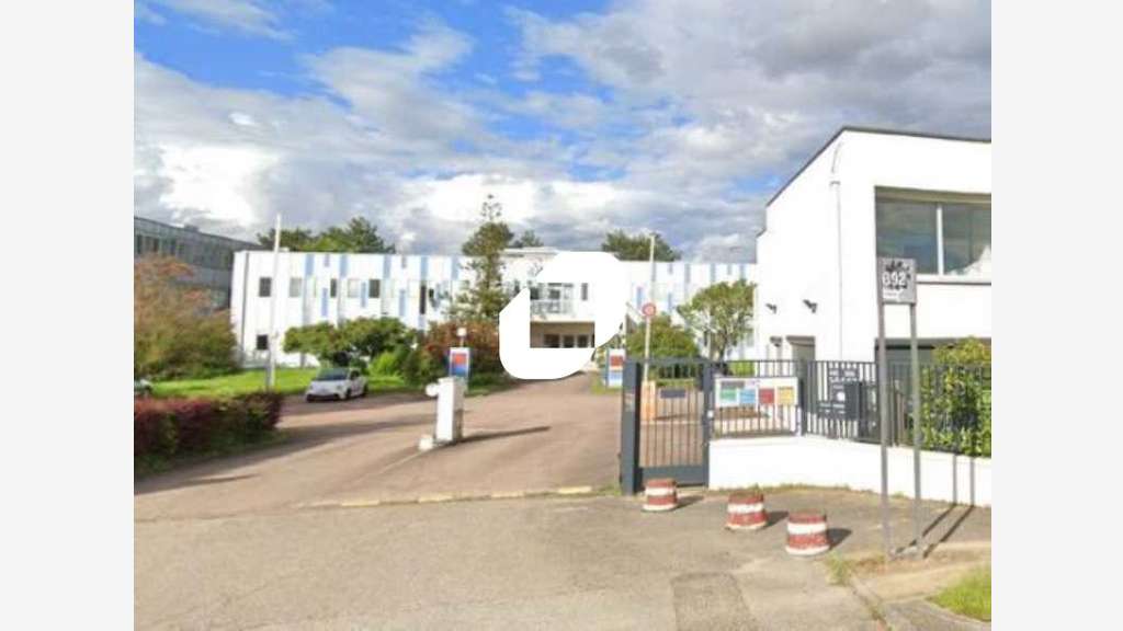 A louer Bureaux 283m² Rillieux la pape