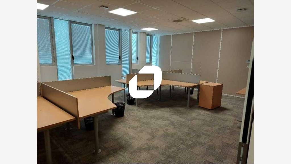 A louer Bureaux 283m² Rillieux la pape