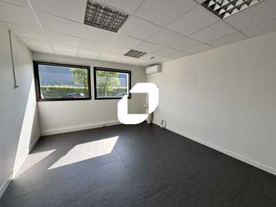 A louer Bureaux 576m² Rillieux la pape