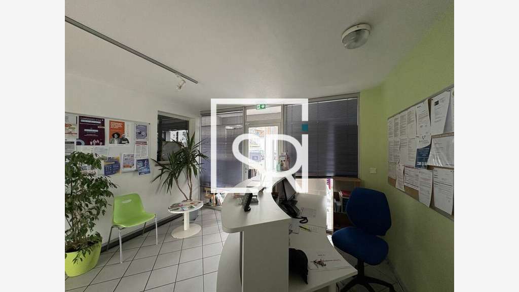 A louer plateau de bureaux 125m² à Riom
