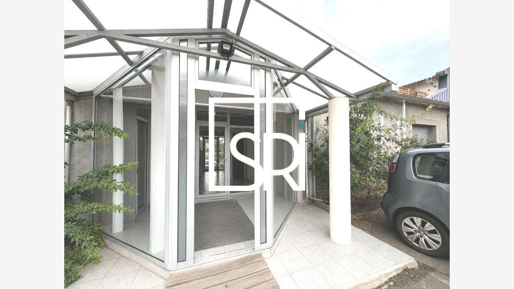 A louer plateau de bureaux 125m² à Riom
