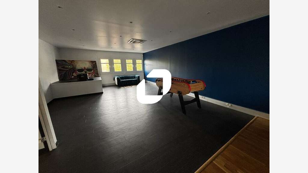 A louer Bureaux 249m² Ris orangis