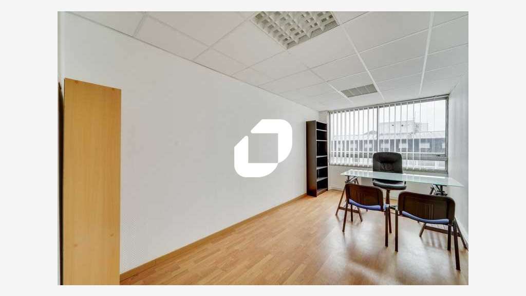 A louer Bureaux 100m² Ris orangis
