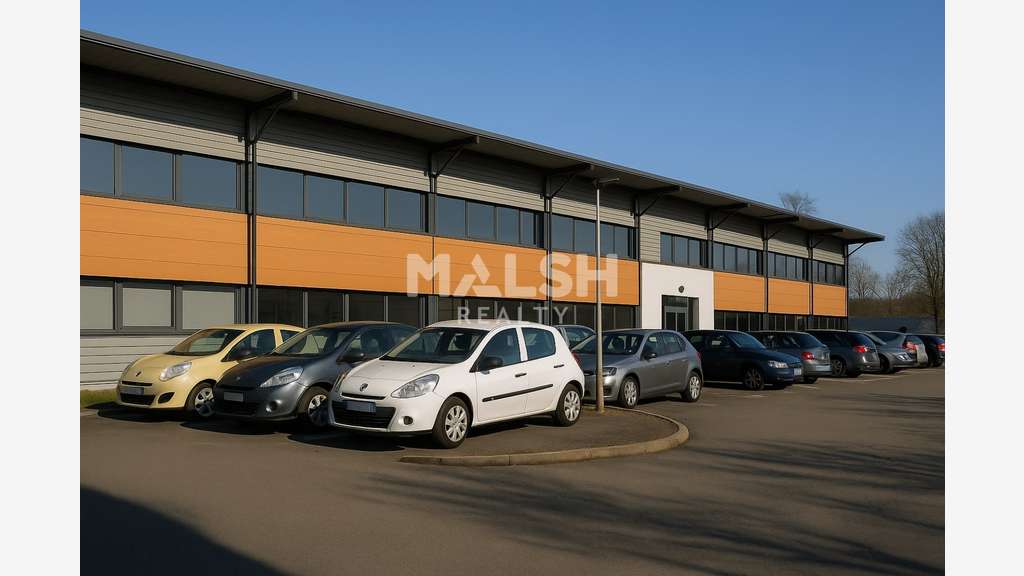 Bureaux à louer 2331m² divisibles à Roanne