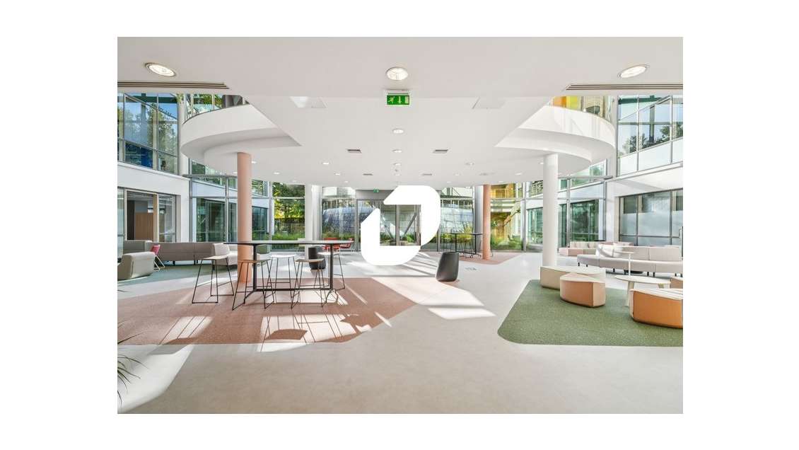 A louer Bureaux 142m² Roissy en france