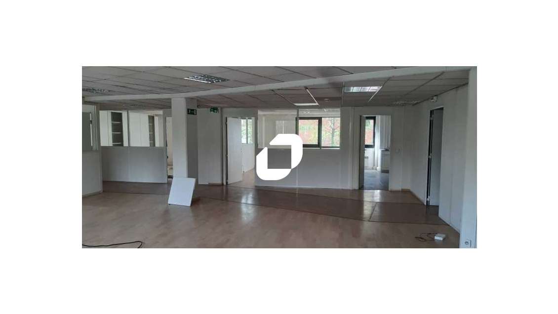 A louer Bureaux 60m² Roissy en france