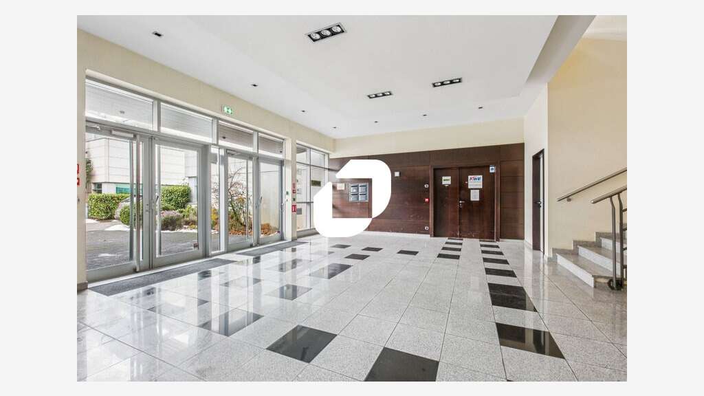 A louer Bureaux 250m² Roissy en france