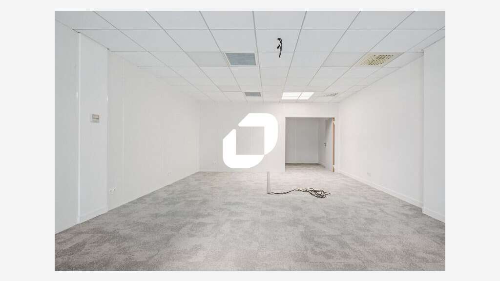 A louer Bureaux 250m² Roissy en france