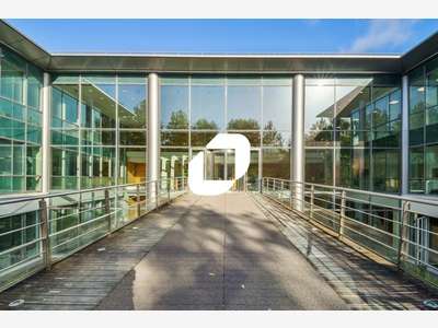 A louer Bureaux 260m² Roissy en france