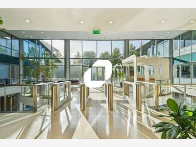 A louer Bureaux 639m² Roissy en france