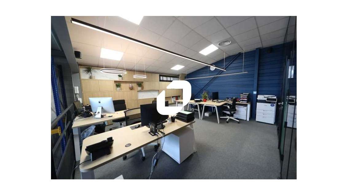 A louer Bureaux 110m² Romainville