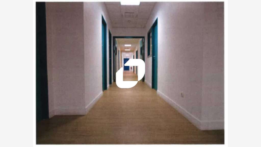 A louer Bureaux 823m² Romainville