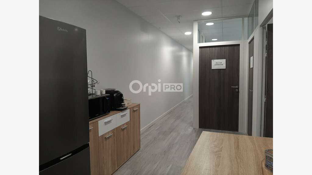 Bureau de 18 à 30m² à louer à Romans-sur-Isère