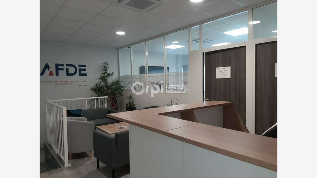 Bureau de 18 à 30m² à louer à Romans-sur-Isère