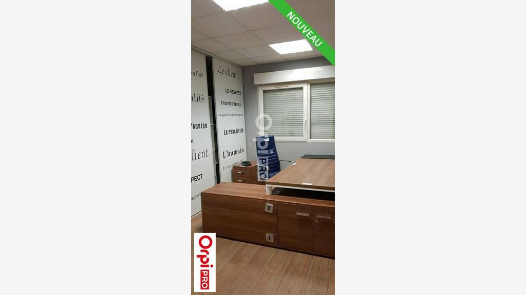 Bureaux de 220m² à louer en ZI à Romans sur Isère