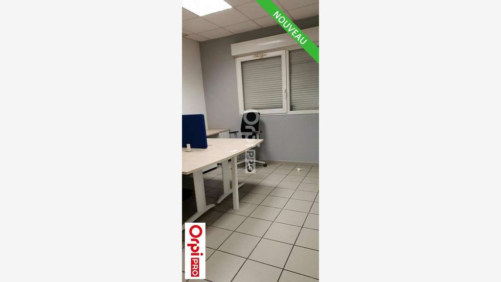 Bureaux de 220m² à louer en ZI à Romans sur Isère