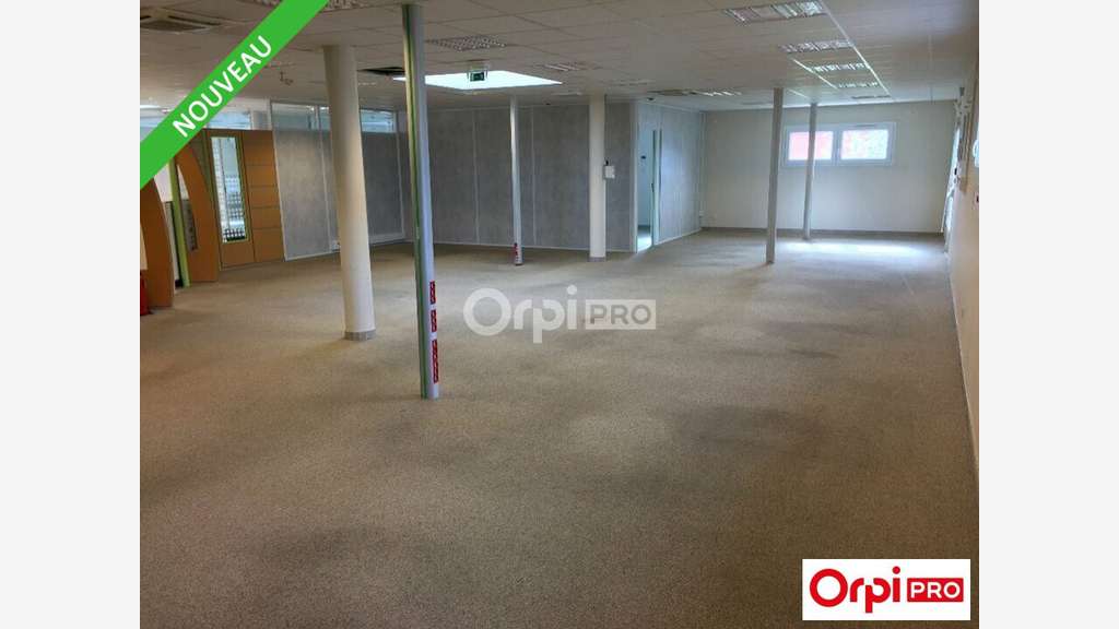Bureaux à louer 300 m2 à Romans Sur isère