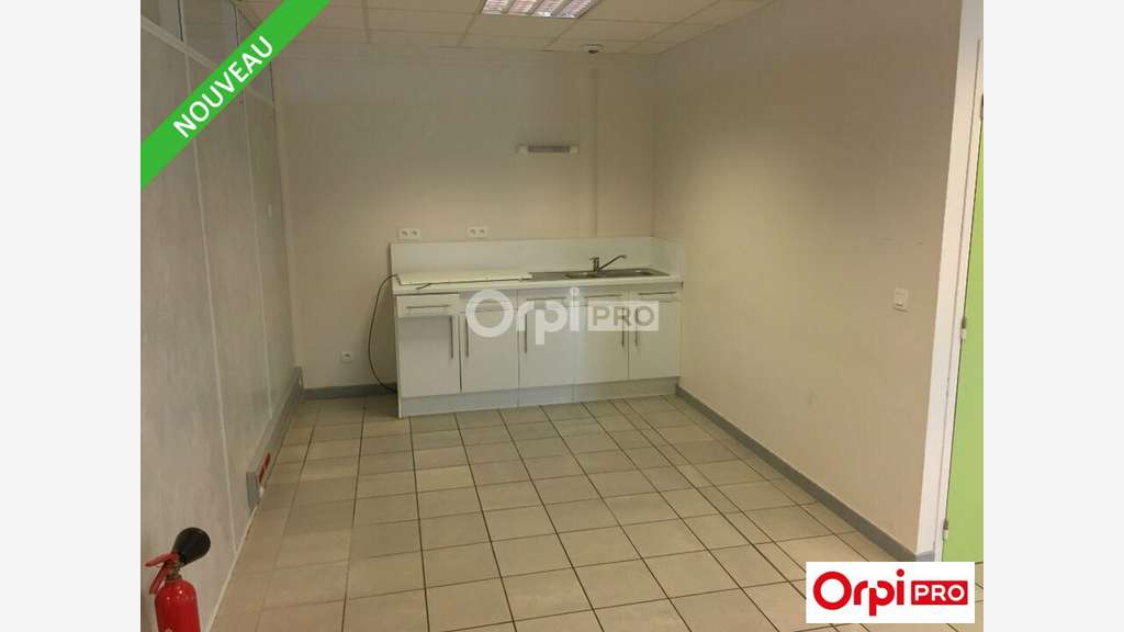 Bureaux à louer 300 m2 à Romans Sur isère