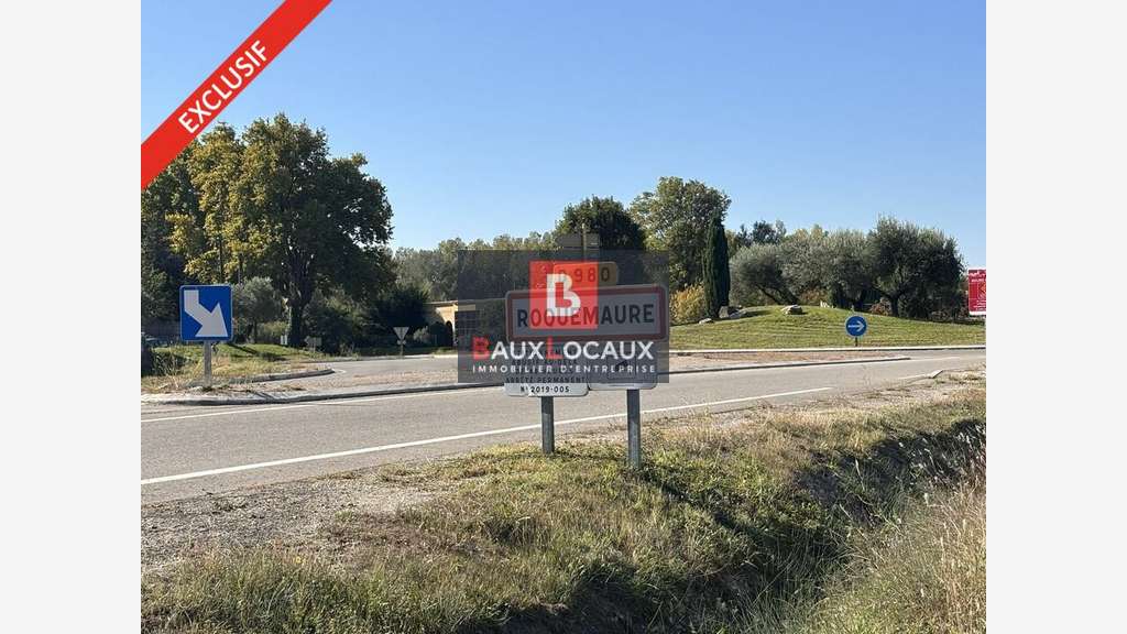 Bureaux neufs 120m² à louer à Roquemaure