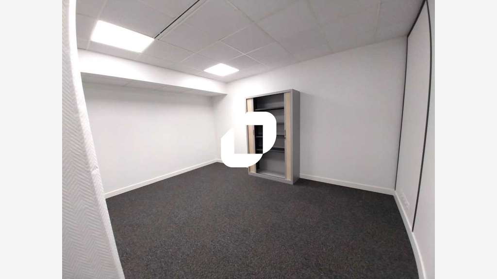 A louer Bureaux 746m² Rosny sous bois