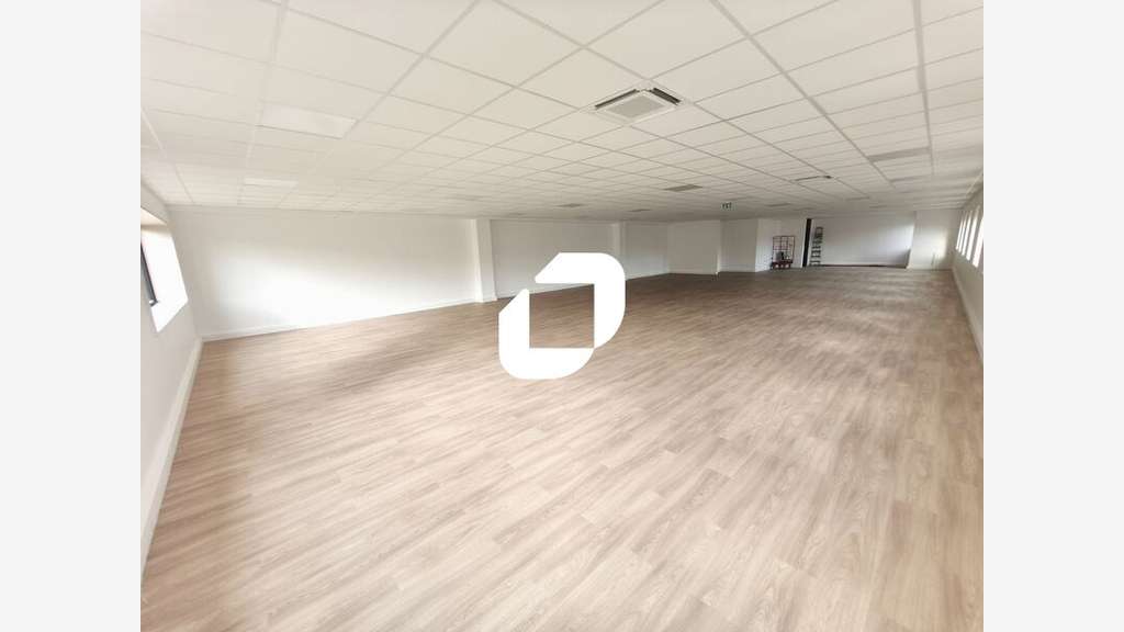 A louer Bureaux 281m² Rosny sous bois