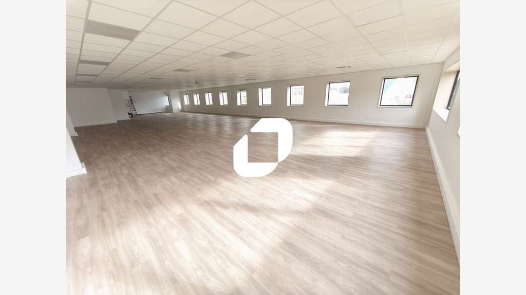 A louer Bureaux 281m² Rosny sous bois