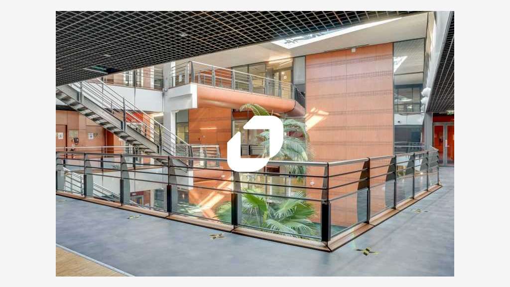 A louer Bureaux 1320m² Rosny sous bois