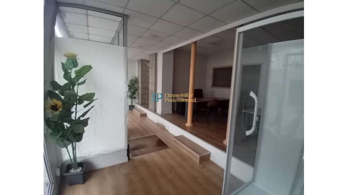 A louer bureaux 57m² à Rosporden gare SNCF