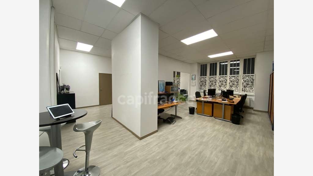 Bureaux 114m² à louer à Roubaix quartier Gare
