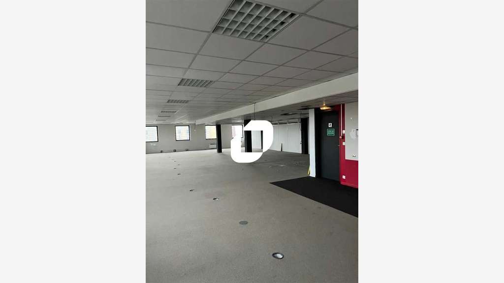 A louer Bureaux 8568m² Roubaix