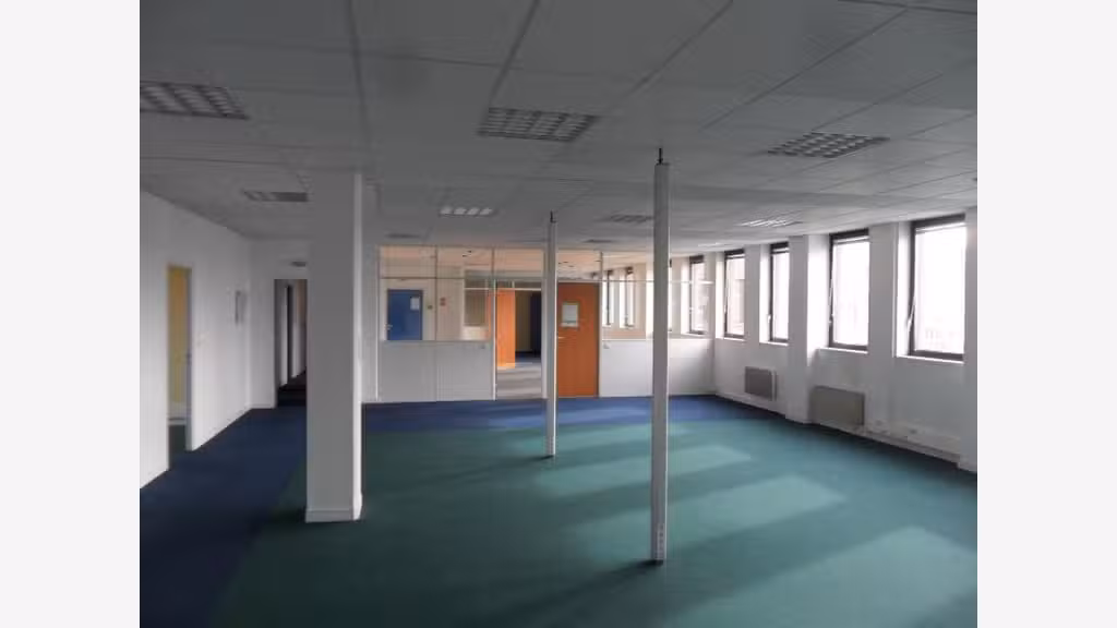 Location bureaux 292m² divisible à Roubaix centre 