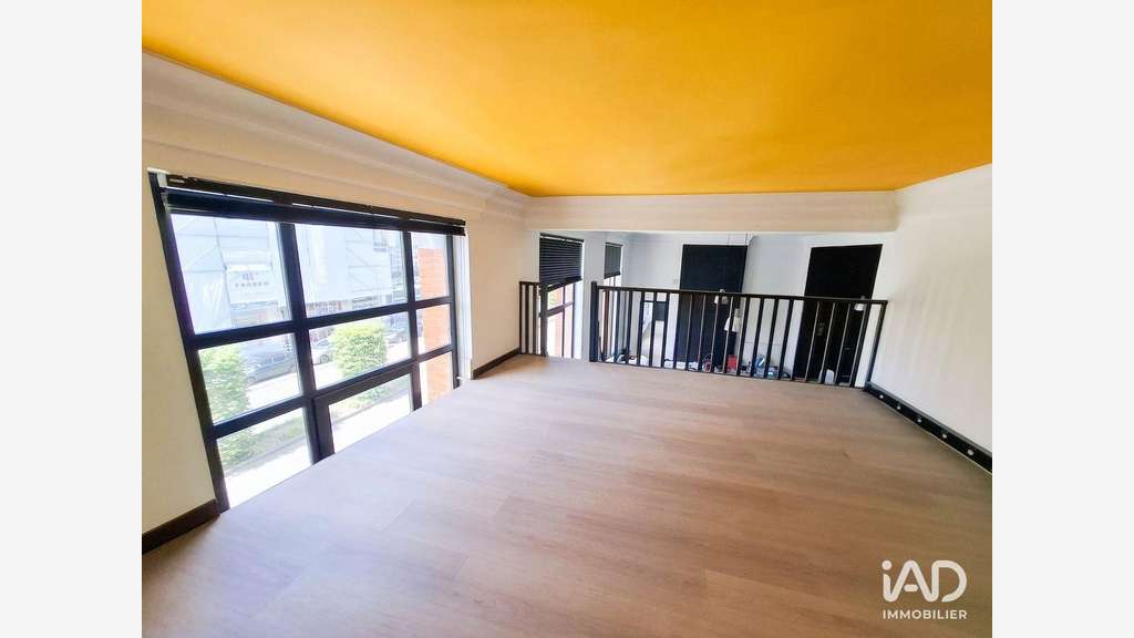A louer bureaux 120m² à Roubaix Av Jean Lebas