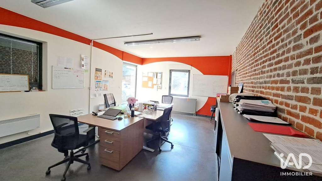 A louer bureaux 416m² RDC sur 3 niveaux à Roubaix