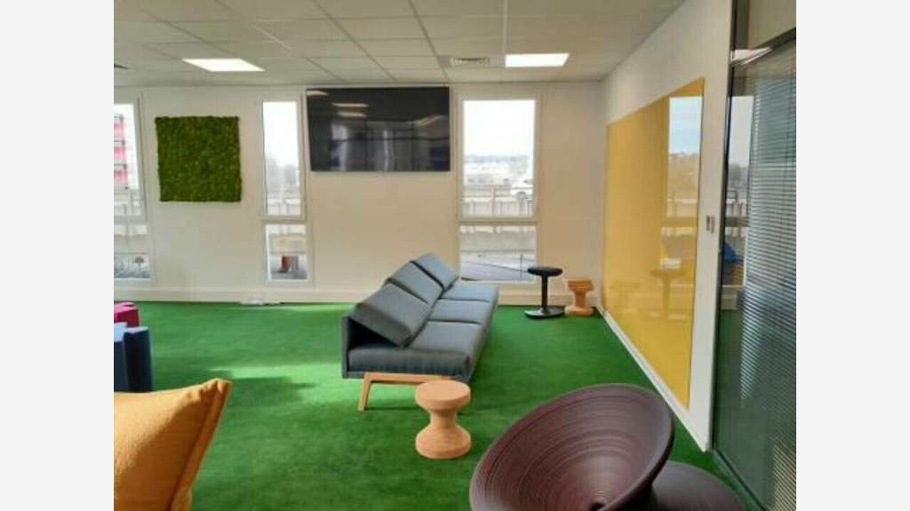 A louer bureaux 1000m² à Rouen Innovation Santé