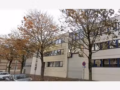 À louer bureaux de 2 254m² en R+2 à Rouen