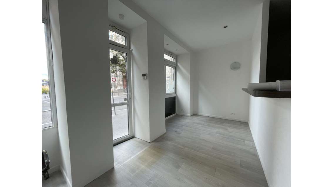 A louer bureau de 40.78m² au pied du métro Rouen