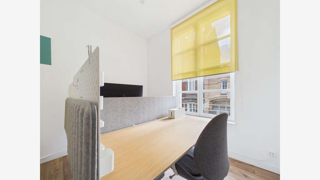 A louer bureaux meublés 75m² à Rouen centre ville