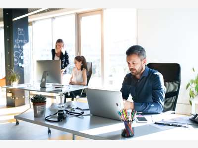 A louer 577m² de bureaux très bien situé à Royan