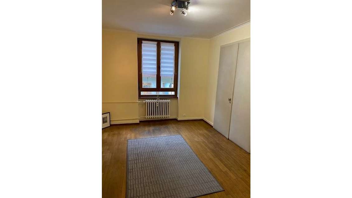 Bureau 110m² R+2 à louer hyper centre Strasbourg 