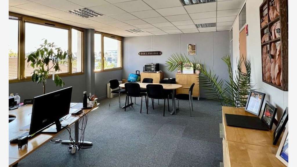 Bureaux de standing à louer à Rueil-Malmaison