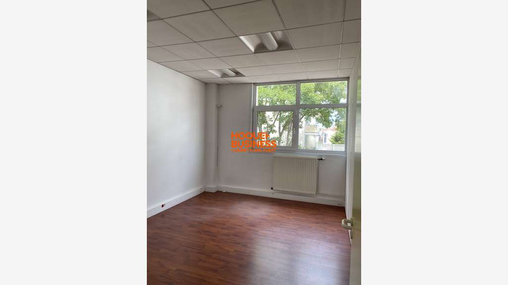 A louer bureaux 90m² au 1er étage Rueil Malmaison