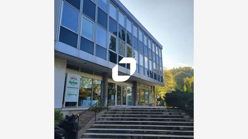 A louer Bureaux 193m² Rueil malmaison