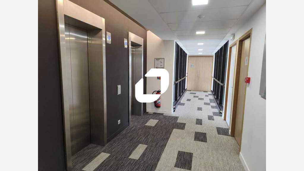 A louer Bureaux 716m² Rueil malmaison
