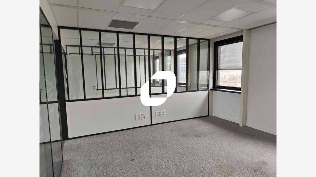 A louer Bureaux 716m² Rueil malmaison