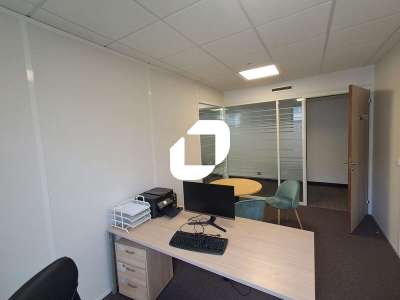 A louer Bureaux 100m² Rueil malmaison