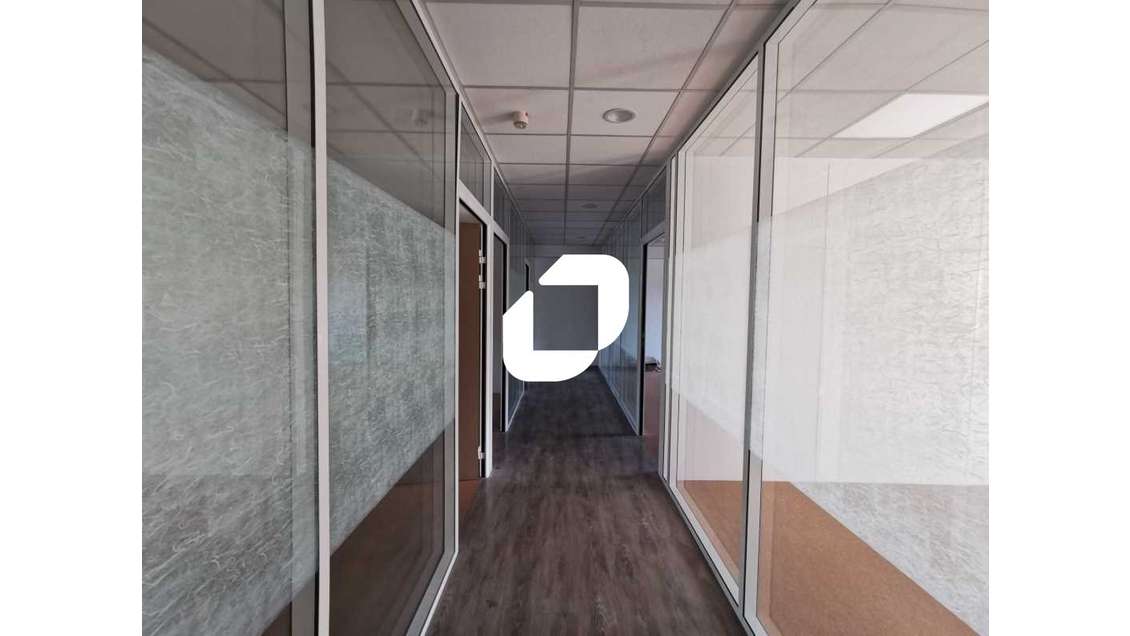 A louer Bureaux 162m² Rungis