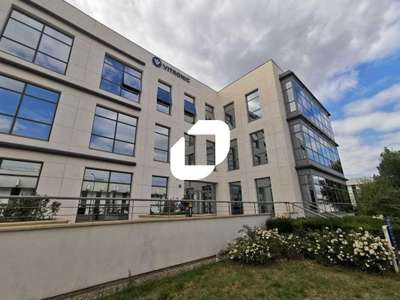 A louer Bureaux 382m² Rungis