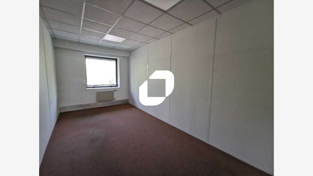 A louer Bureaux 162m² Rungis