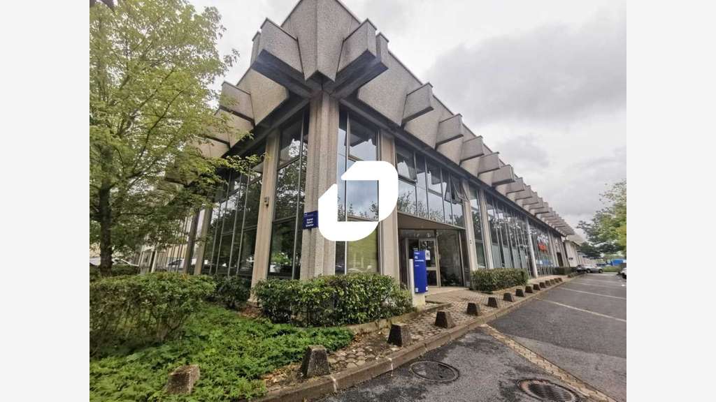 A louer Bureaux 162m² Rungis