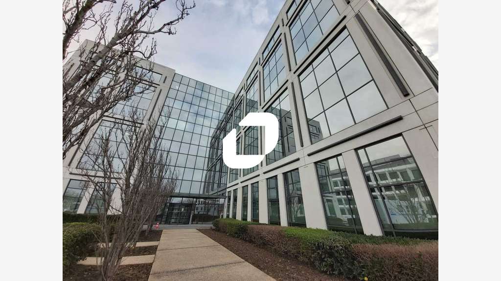 A louer Bureaux 1454m² Rungis